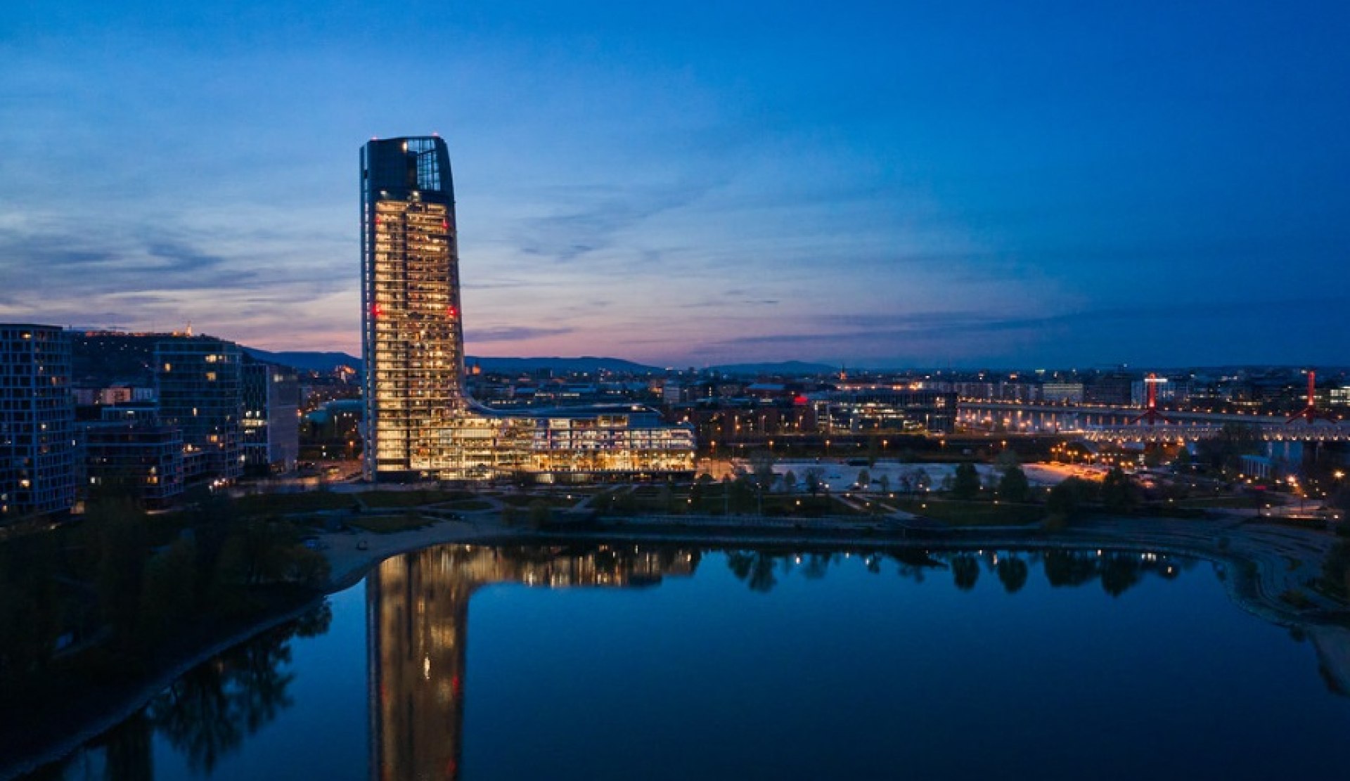 MOL Campus Skydeck