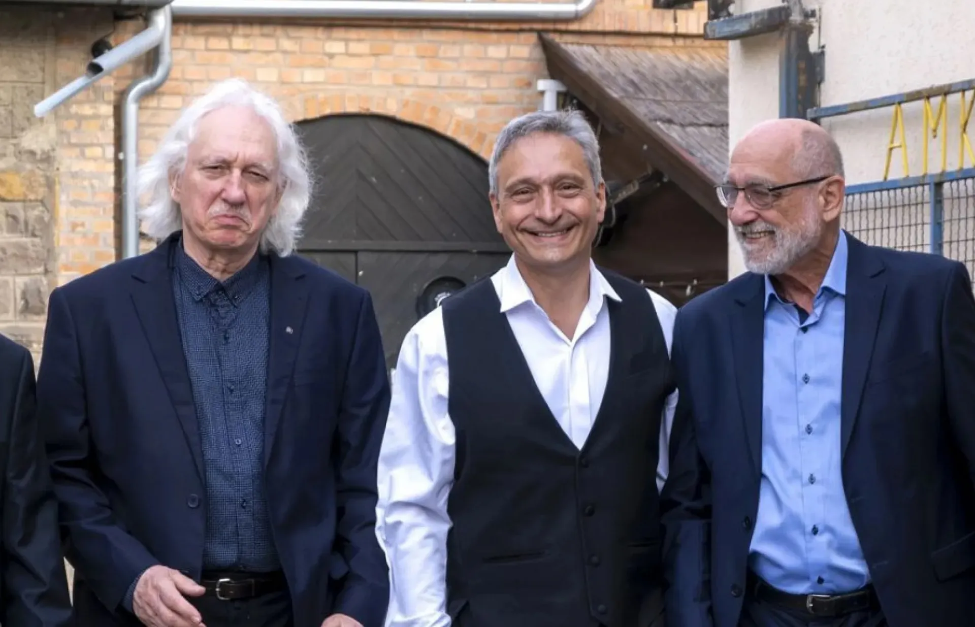 Hay tierras, Una velada dedicada a Sándor Kányádi con Zsolt Bogdán y Kaláka
