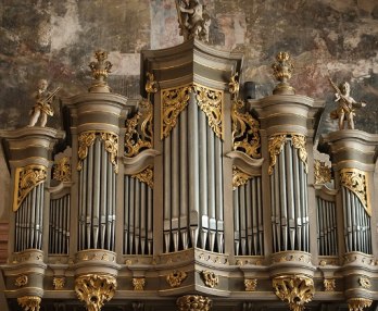 Ave María-St. Iglesia de Miguel