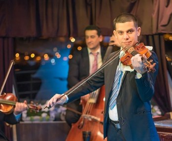 Dîner-croisière à Budapest avec spectacle de folklore et d´opérette