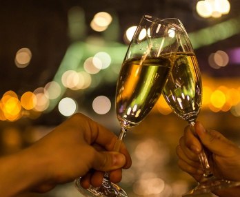 Silvester Mitternachts-Prosecco-Kreuzfahrt