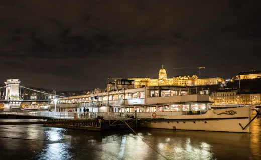 Drink and Cruise Options