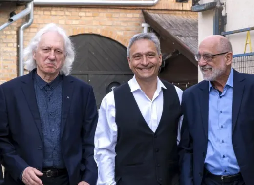 Hay tierras, Una velada dedicada a Sándor Kányádi con Zsolt Bogdán y Kaláka